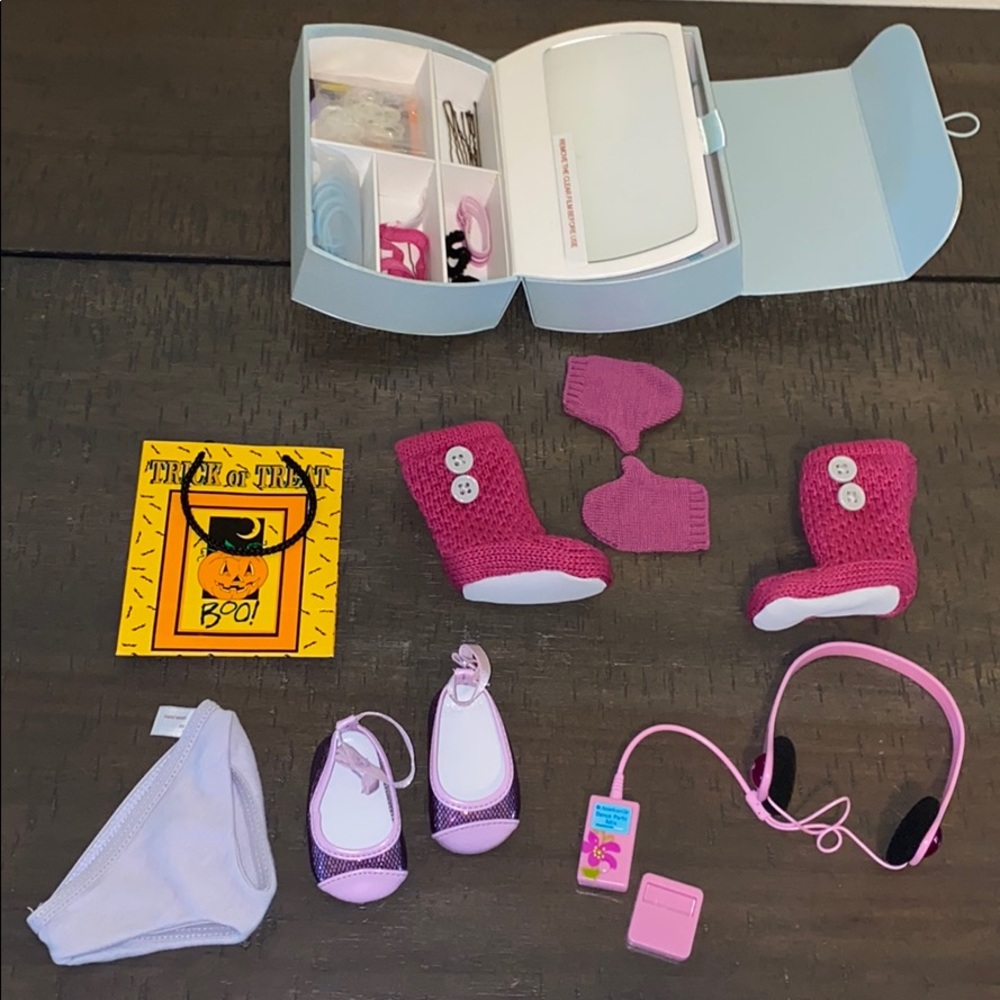 Mia American Girl AG Doll Misc. Accessory Lot